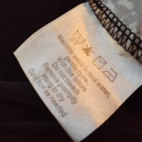 Haggar T-Shirt Black/White Size Small - Picture 6 of 7